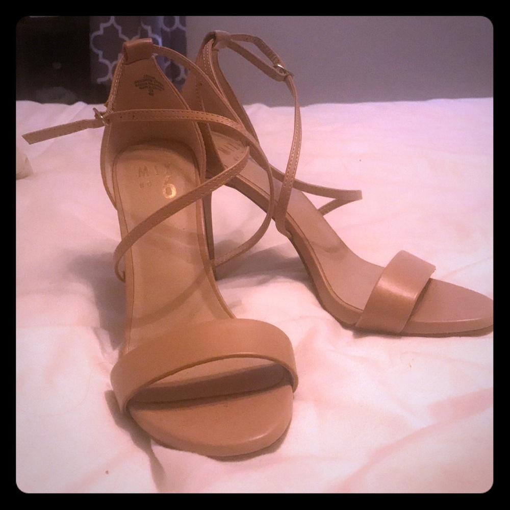 Nude Strappy Sandals/Heels